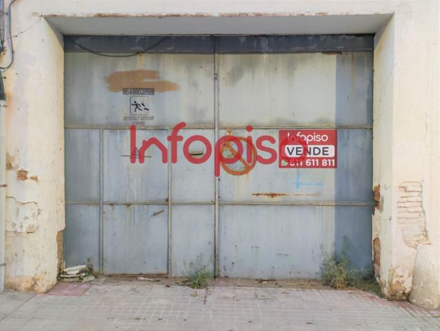 Nave industrial en venta en Valdepeñas, Barrio de la Manzana photo 0