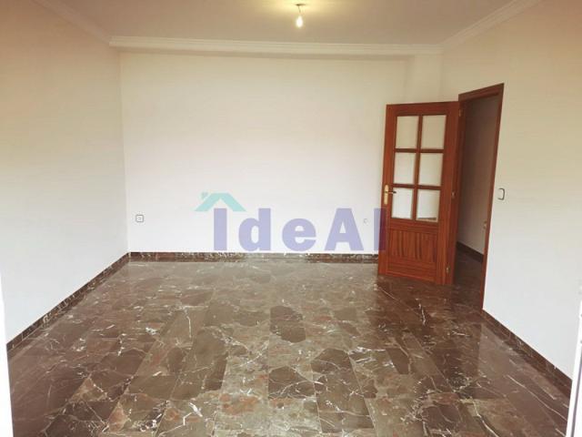 Piso en venta en Almendralejo, San Antonio - Colegio photo 0