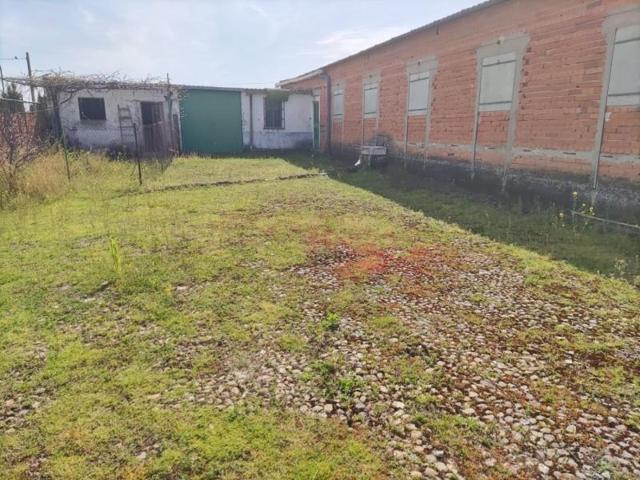 Terreno en venta en Erustes, Erustes photo 0