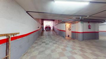 Planta baja en venta en Madrid, San diego photo 0