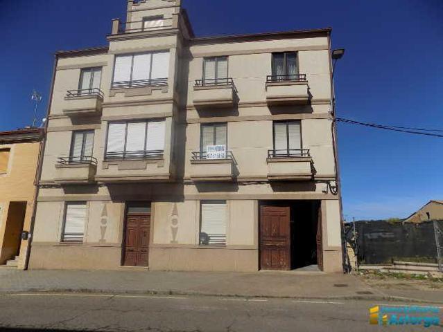 Casa en venta en San Justo de la Vega, San Justo De La Vega photo 0