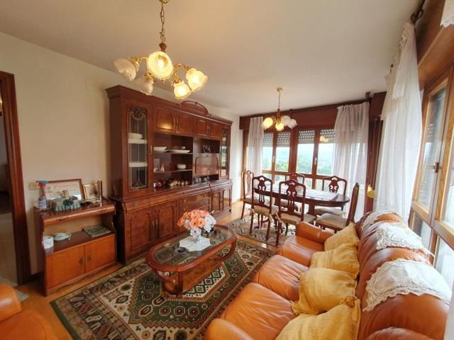 Piso en venta en Tineo, Tineo photo 0