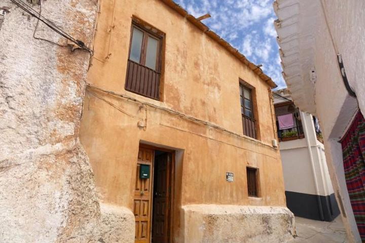 Casa en venta en Cáñar, Centro photo 0