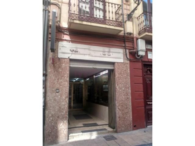 Local comercial en venta en Zaragoza photo 0