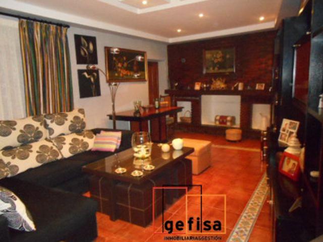 Casa en venta en Valdepeñas, Pueste del hierro photo 0