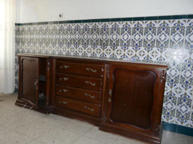 Casa en venta en Almendralejo, Mercado photo 0