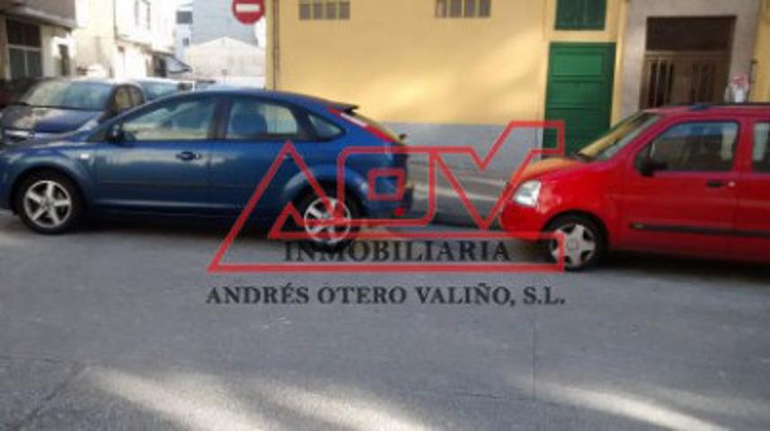 Local comercial en venta en Ferrol, Infernino photo 0