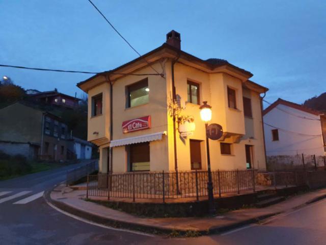 Edificio en venta en San Martín del Rey Aurelio, Carrocera photo 0