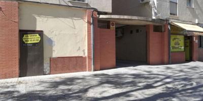 Local comercial en venta en Utrera, Utrera photo 0