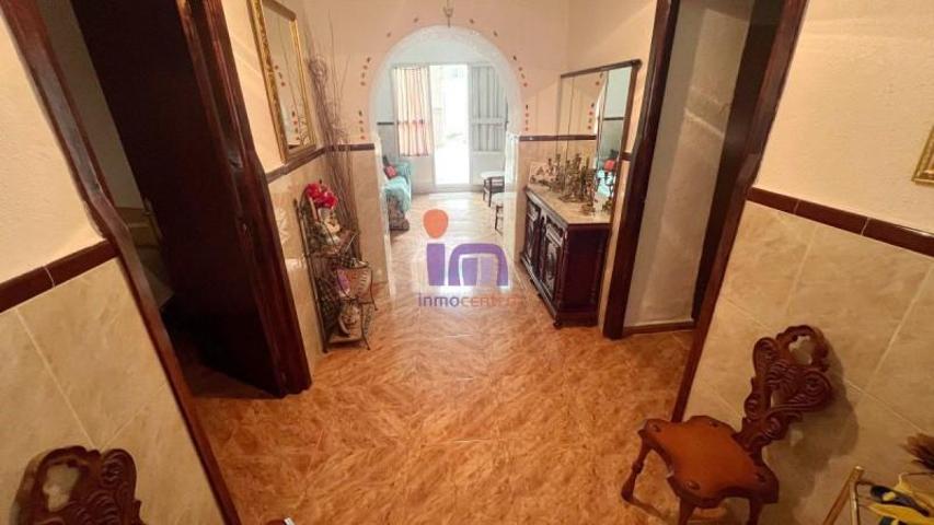 Casa en venta en Valdepeñas, Barrio Cachiporro photo 0