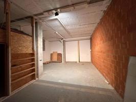 Local comercial en venta en Amés, Bertamirans photo 0