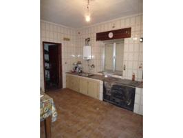 Casa en venta en Vega de Valcarce photo 0