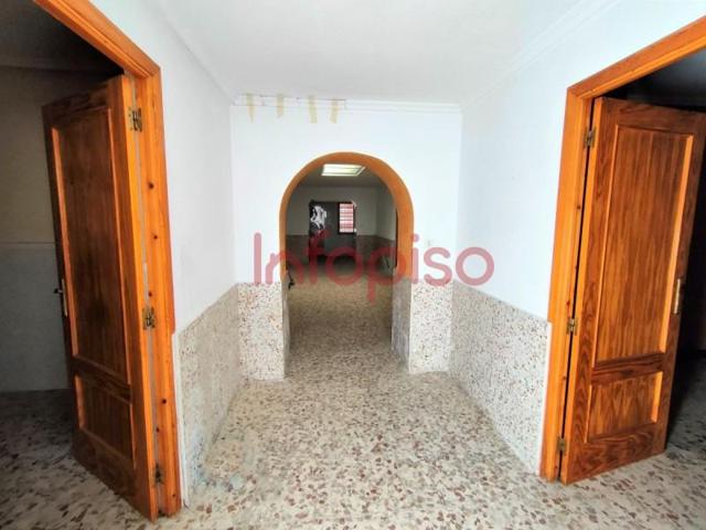 Casa en venta en Valdepeñas, Barrio de los Llanos photo 0