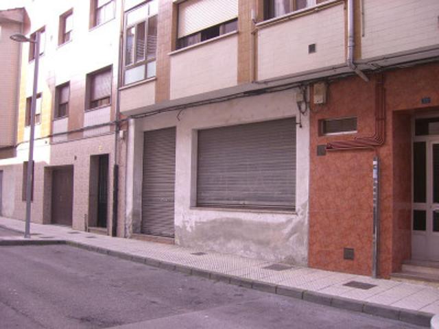 Local comercial en venta en Laviana, Pola de Laviana photo 0