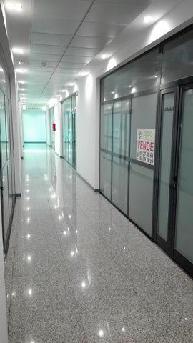 Oficina en venta en Antequera, Antequera photo 0