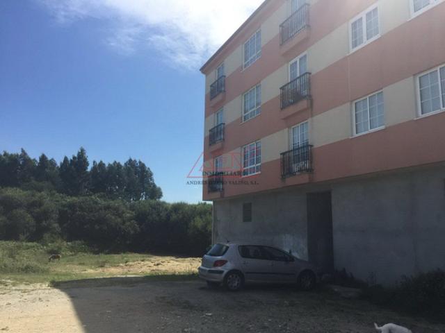 Local comercial en venta en Narón, El Feal photo 0