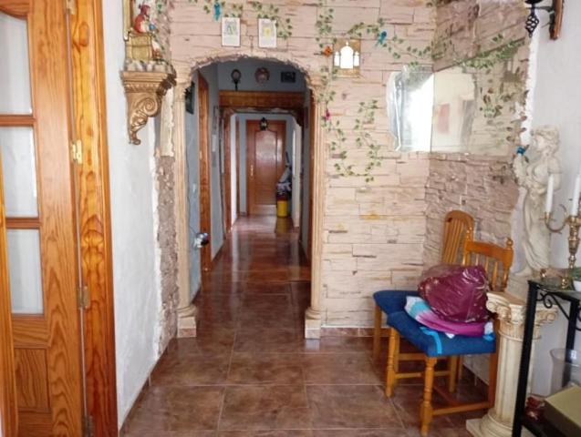 Casa en venta en Valdepeñas, Plaza de los Enanitos photo 0