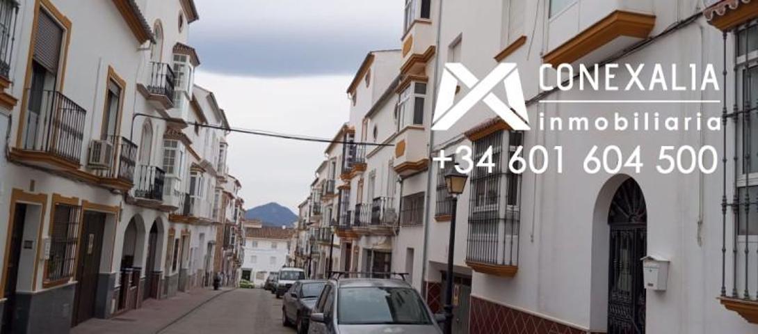 Piso en venta en Olvera, Ensanche photo 0