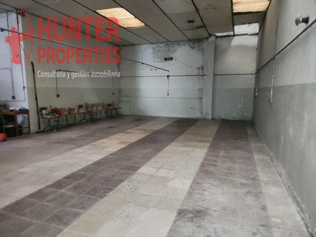 Local comercial en venta en Aranda de Duero photo 0