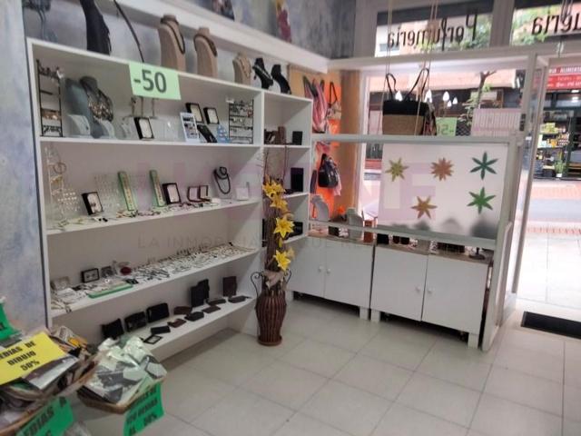 Local comercial en venta en Sestao, El casco photo 0