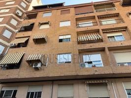 Piso en venta en Crevillent, Crevillent photo 0