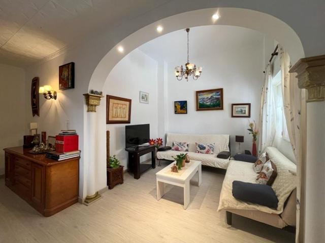 Piso en venta en Lanjarón, Alpujarra photo 0