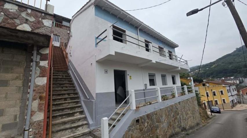 Casa en venta en San Martín del Rey Aurelio, San Martin Del Rey Aurelio photo 0