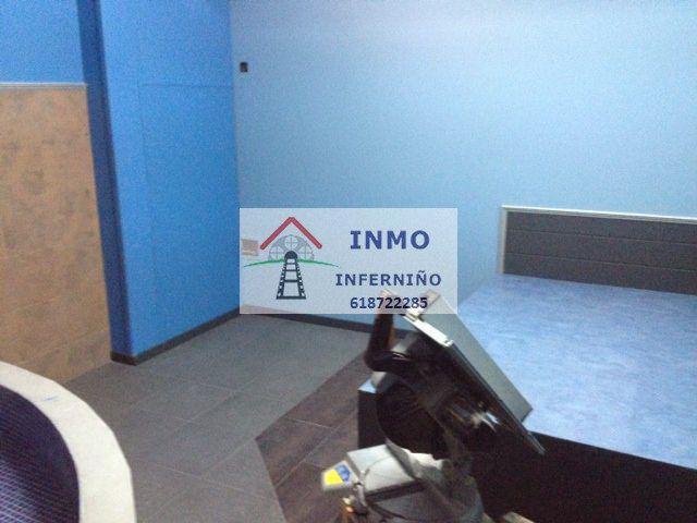 Local comercial en venta en Ferrol, Ferrol photo 0