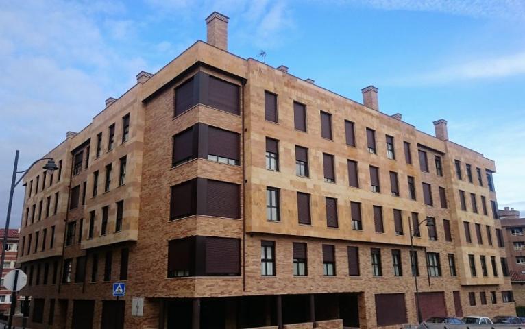 Piso en venta en Siero, Pola de Siero photo 0