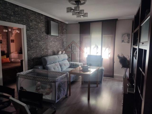 Piso en venta en Úbeda photo 0