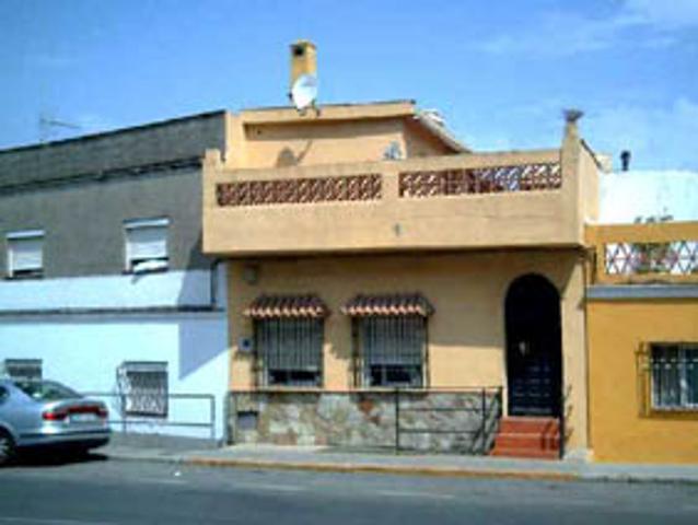 Chalet en venta en Algeciras, Algeciras photo 0
