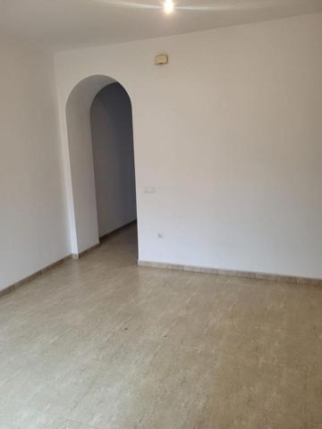 Casa en venta en Azuaga, Azuaga photo 0