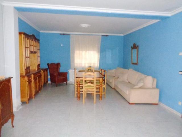 Casa en venta en Valdepeñas, Subcentro photo 0