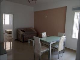 Apartamento en venta en Granada photo 0