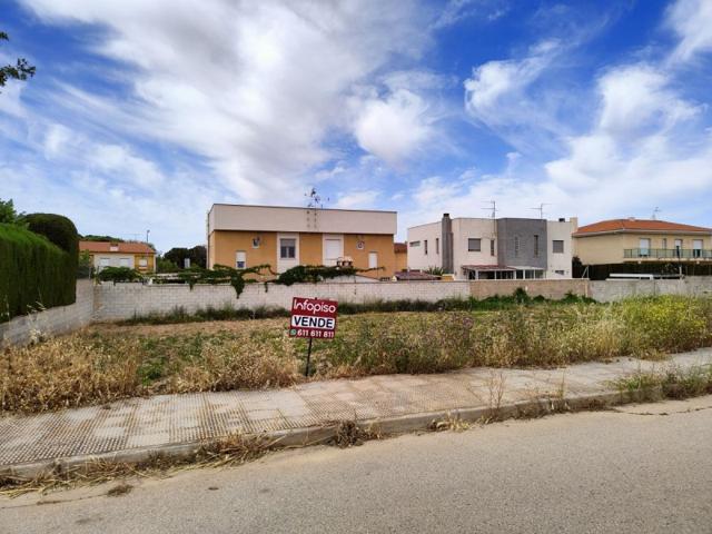 Terreno en venta en Valdepeñas, Nuevo Valdepenas photo 0