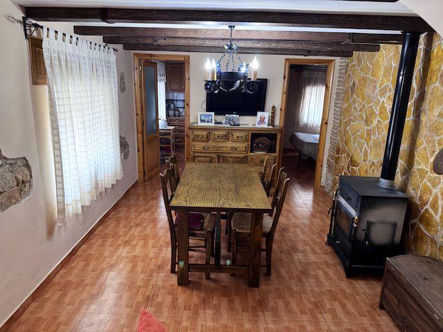 Casa en venta en Utiel, Utiel - Los Corrales photo 0