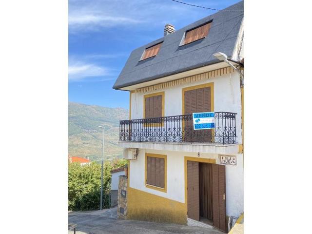 Casa en venta en Valdastillas photo 0