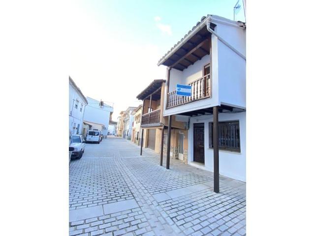 Casa en venta en Navaconcejo photo 0