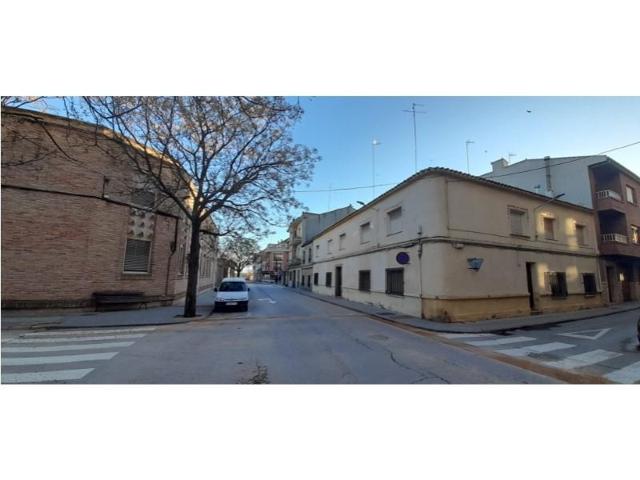 Casa en venta en Villarrobledo photo 0