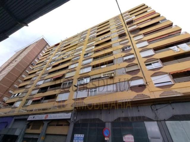 Piso en venta en Elda photo 0