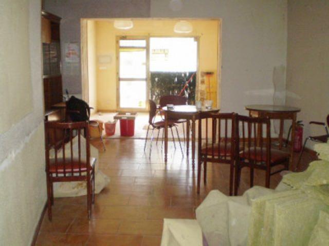 Local comercial en venta en Madrid, Puente De Vallecas - Numancia photo 0