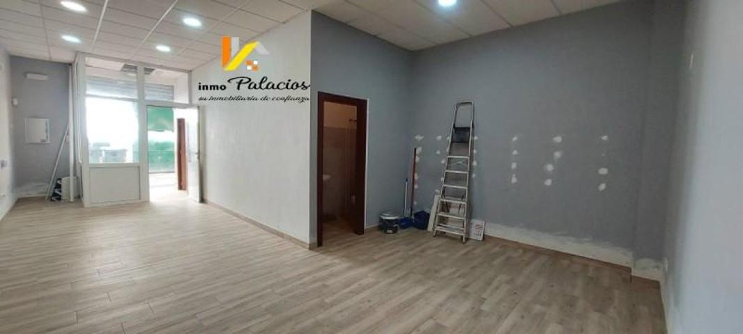 Local comercial en venta en Quesada, Pueblo - Centro photo 0