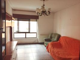Piso en venta en Torrelavega, Inmobiliaria photo 0