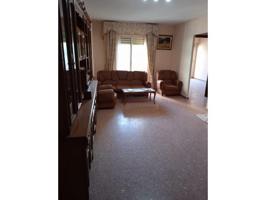 Piso en venta en Torredonjimeno photo 0