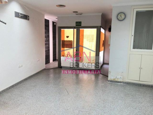 Local comercial en venta en Albaida, Albaida photo 0