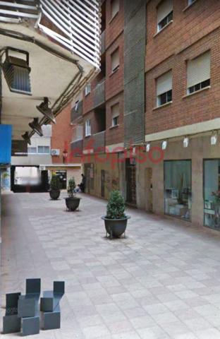 Local comercial en venta en Valdepeñas, Centro photo 0