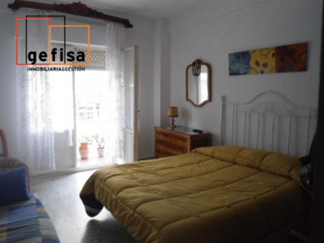 Piso en venta en Valdepeñas, Centro photo 0