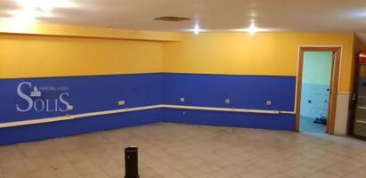 Local comercial en venta en Oviedo, Centro - Auditorio photo 0