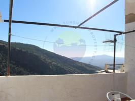 Casa en venta en Bérchules photo 0