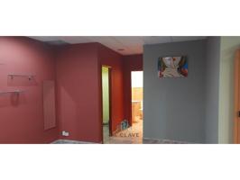 Local comercial en venta en Martorell photo 0